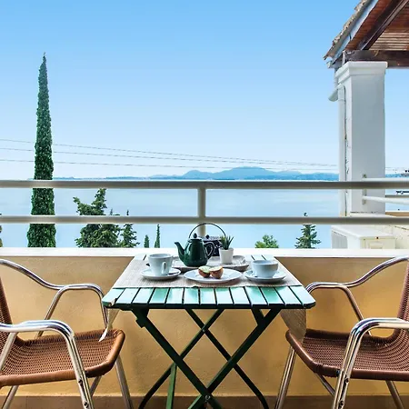 - Sea View *